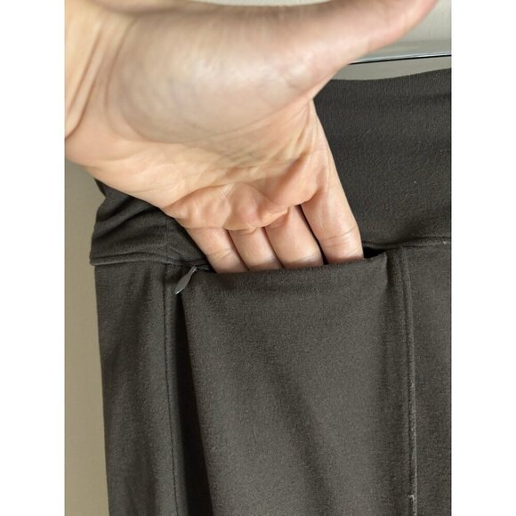 Athleta Skirt Womens Sz Small Chocolate Brown Tattle Nylon Spandex Pull On Soft - Picture 3 of 8